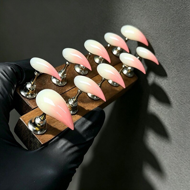 Peach Blush Ombre Claw Press-on Nails, Long Stiletto Nails, Pink Ombre Nails, Handmade Custom False Nails, Soft Girl Fantasy Nails - Image 4