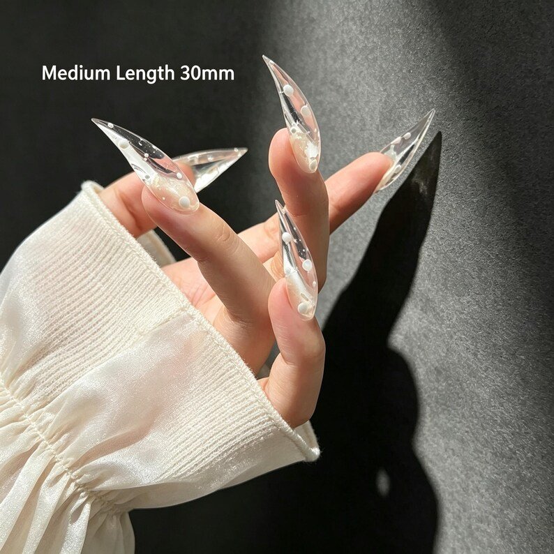 Crystal Bubble Cat Claw Press-on Nails, Clear Stiletto Nails for Fairycore, Fantasy & Y2K Lovers - Image 6