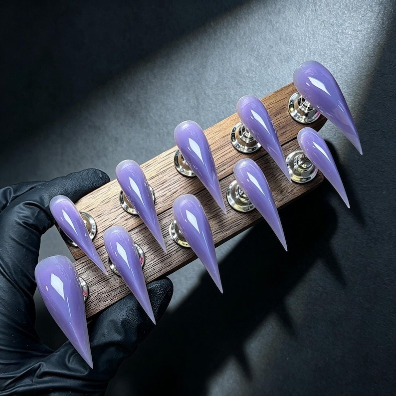 Ethereal Lavender Cat Claw Press-on Nails, Long Stiletto Nails for Fairycore & Dark Fantasy Lovers - Image 4