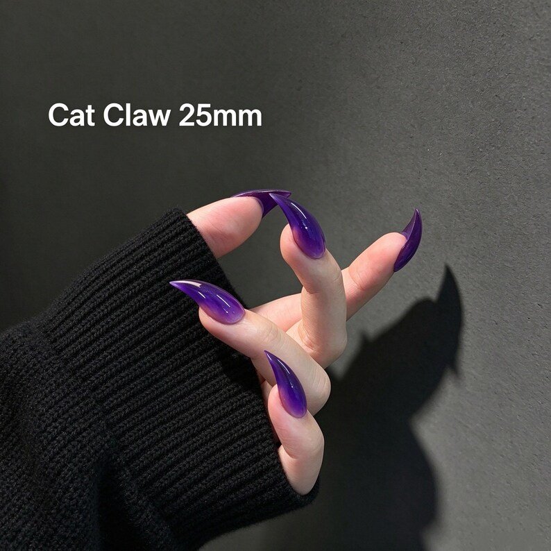 Amethyst Jelly Cat Claw Press-on Nails—long, Stiletto-shaped Nails Designed for Holidays, Cosplay, and Dark Fashion Enthusiasts - Image 3