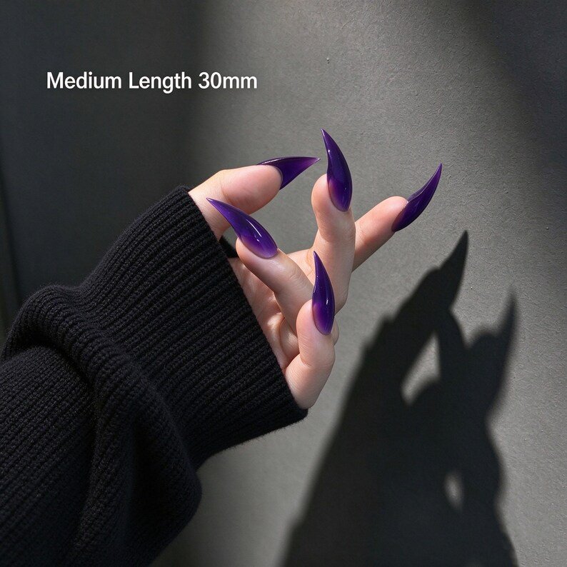 Amethyst Jelly Cat Claw Press-on Nails—long, Stiletto-shaped Nails Designed for Holidays, Cosplay, and Dark Fashion Enthusiasts - Image 4