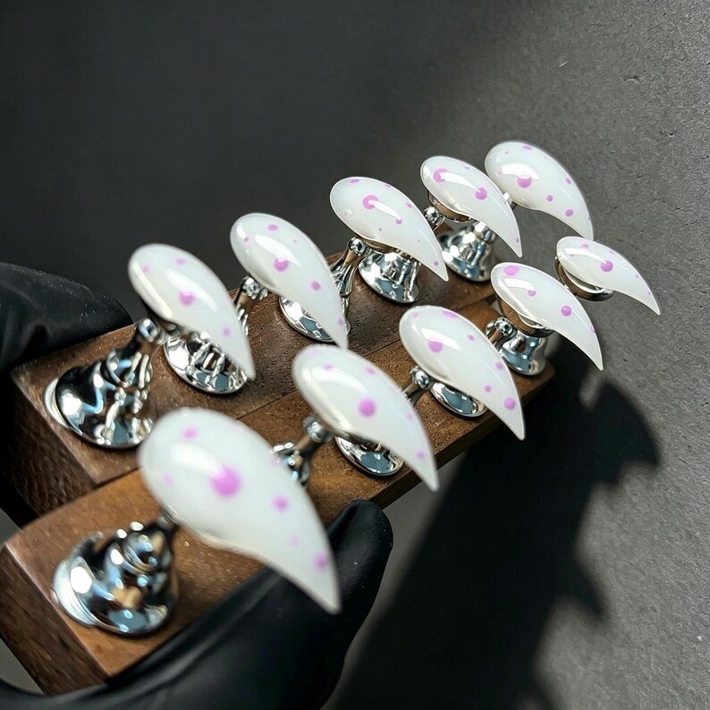 Lavender Dot Cat Claw Press-on Nails, Milky White Stiletto Nails for Fairycore, Soft Goth & Y2K Style - Image 3